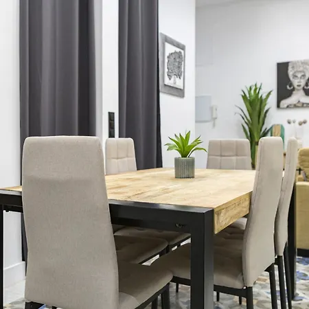 Apartment Constitucion Square 1 By Nomadia Homes