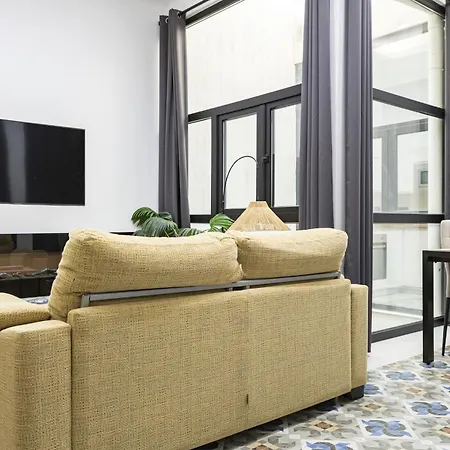 Apartment Constitucion Square 1 By Nomadia Homes *